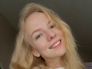 masturbating webcam girl RonaFichtner