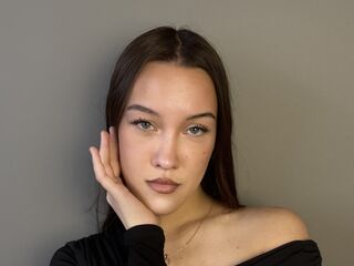 cam girl livecam RosannShrier