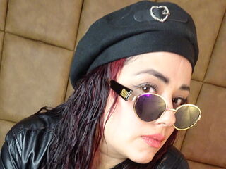 free jasmin webcam SandyGuzman