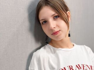 camwhore shaving pussy SariCroson