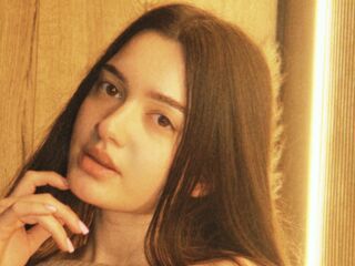 naked cam live SavannahHoward