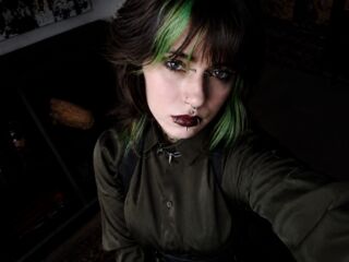 fingering girl ShadowBelle