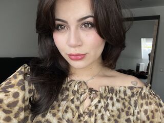 girl showing tits ShantaleParist