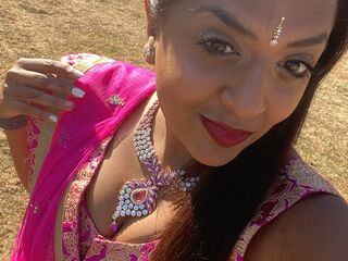 webcamgirl chatroom ShivaniJohal