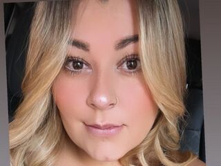 camgirl fingering pussy SofiNavarro