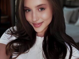 hot cam girl spreading pussy SophieCassel