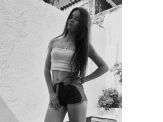 free live webcam SophyaReyes