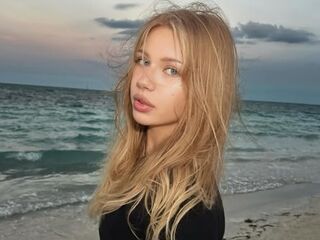 hardcore live show StephanieChelf