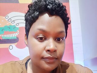 camwhore naked SylerRay