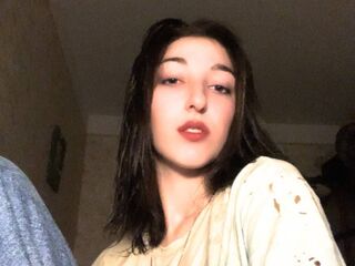 cam girl playing with sextoy SylviaBrow