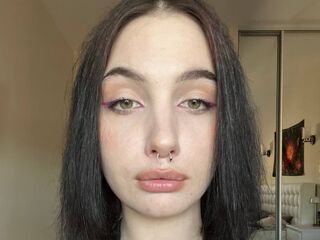 fingering girl chatroom TeshaVanhoozier