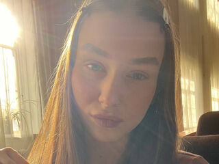 dirty webcam TristaCarmody