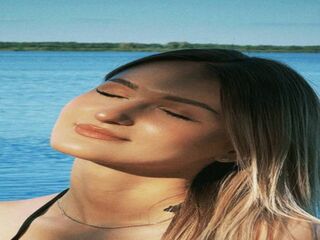 fingering girl cam VerlineBurth