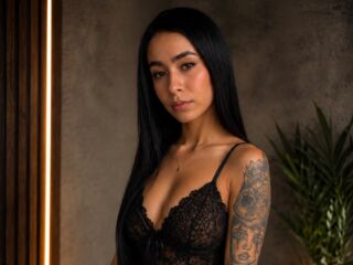 fingering cam girl VictoryStone
