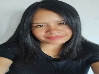 fingering VivianAshford