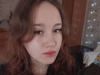 naked webcam girl photo YvettePreisner