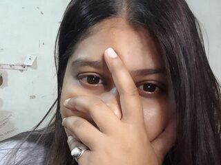jasmin web cam ZubiaKhan
