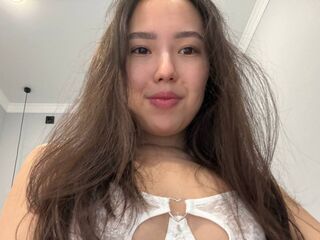 free webcam chatroom miiavixen